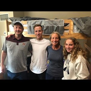 Meet your Posher, Rechelle